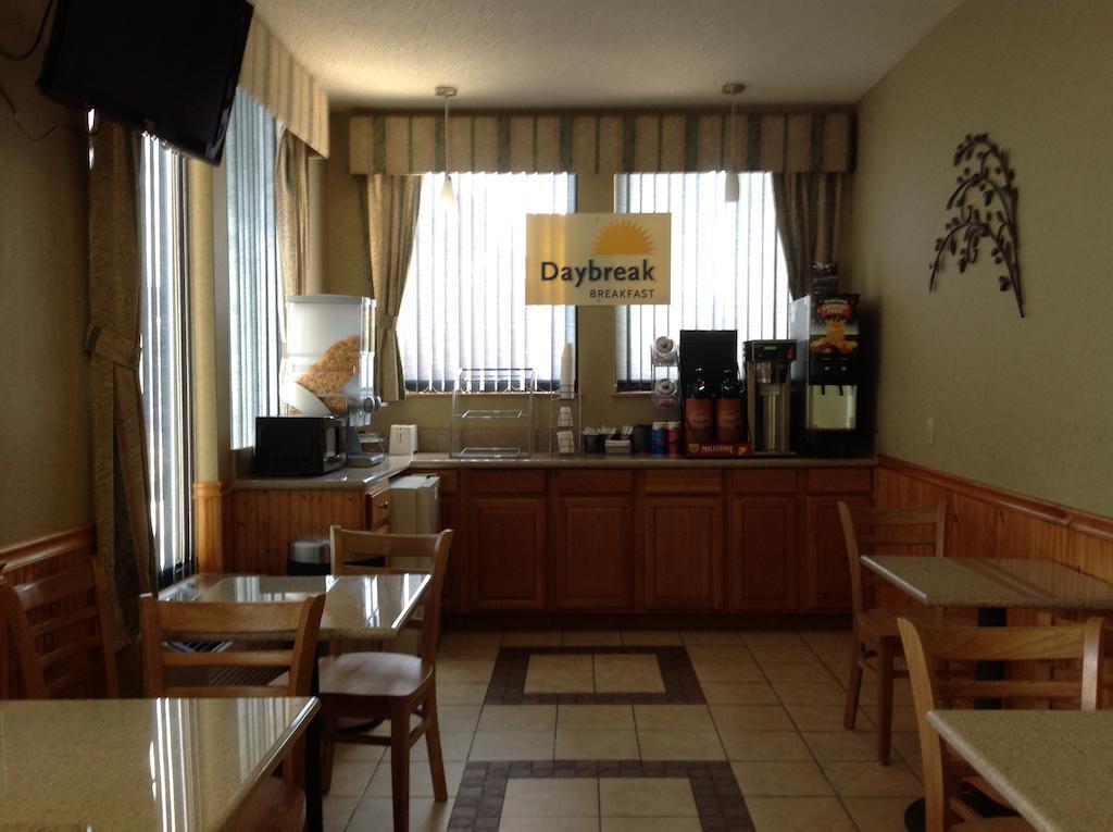 Days Inn By Wyndham Biscoe Exterior photo
